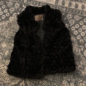 Kids 5/6 Zara Black Faux Fur Vest
